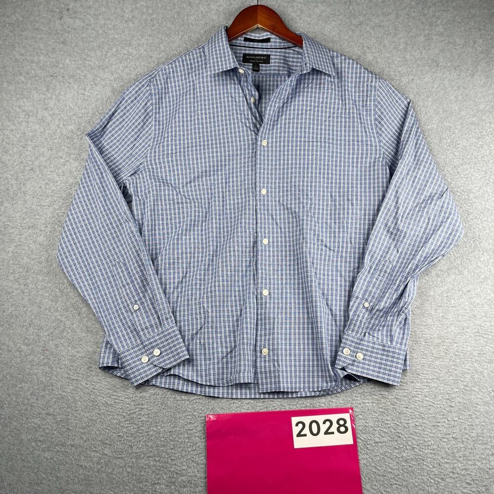 Banana Republic Wrinkle Resistant Shirt Blue Check Button Up Long Sleeve Mens L